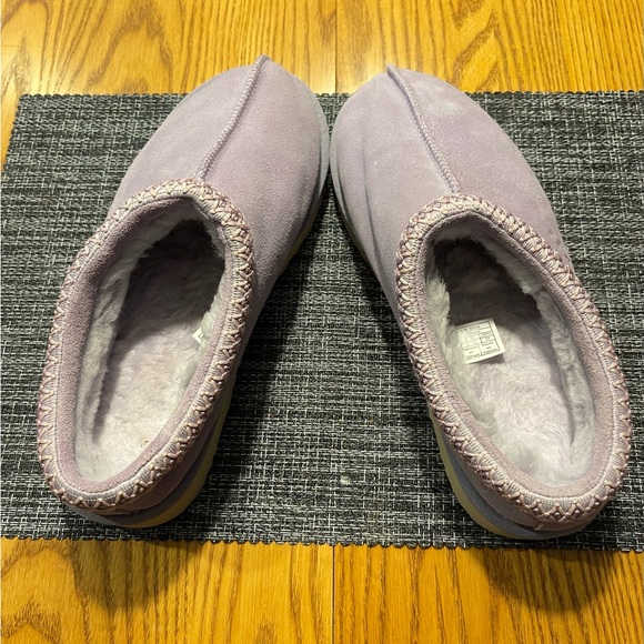 UGG Lilac Women's Slippers - Picture 7 of 8